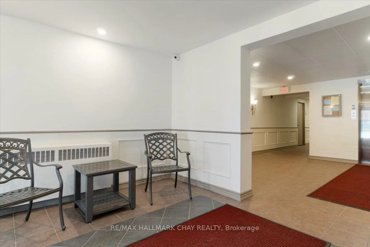 2, Albert, City Centre, Barrie