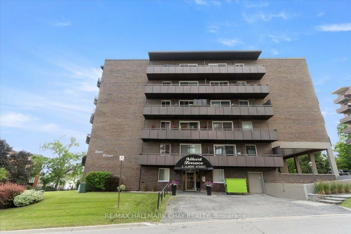 2, Albert, City Centre, Barrie