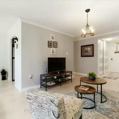 2, Albert, City Centre, Barrie