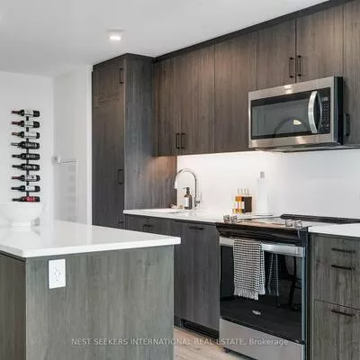 681, Yonge, Painswick South, Barrie