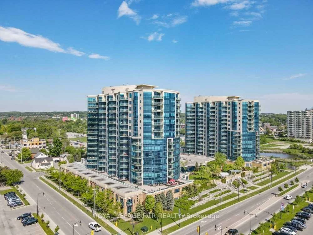 37, Ellen, City Centre, Barrie