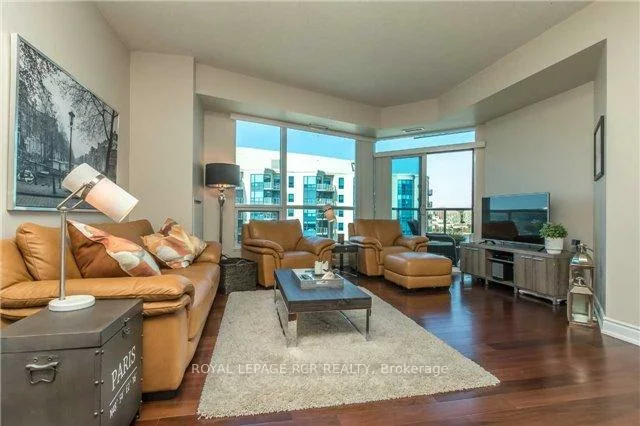 37, Ellen, City Centre, Barrie