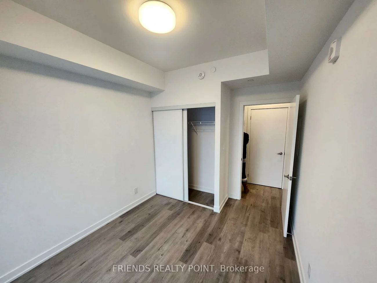 56, Lakeside, Little Lake, Barrie