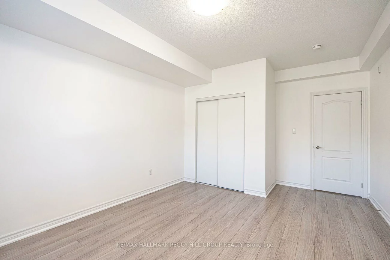 40, Ferndale, Ardagh, Barrie