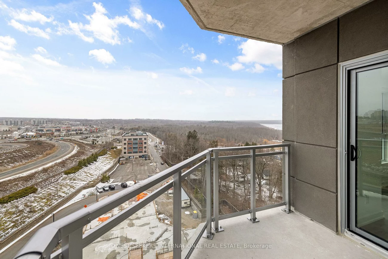 56, Lakeside, Little Lake, Barrie