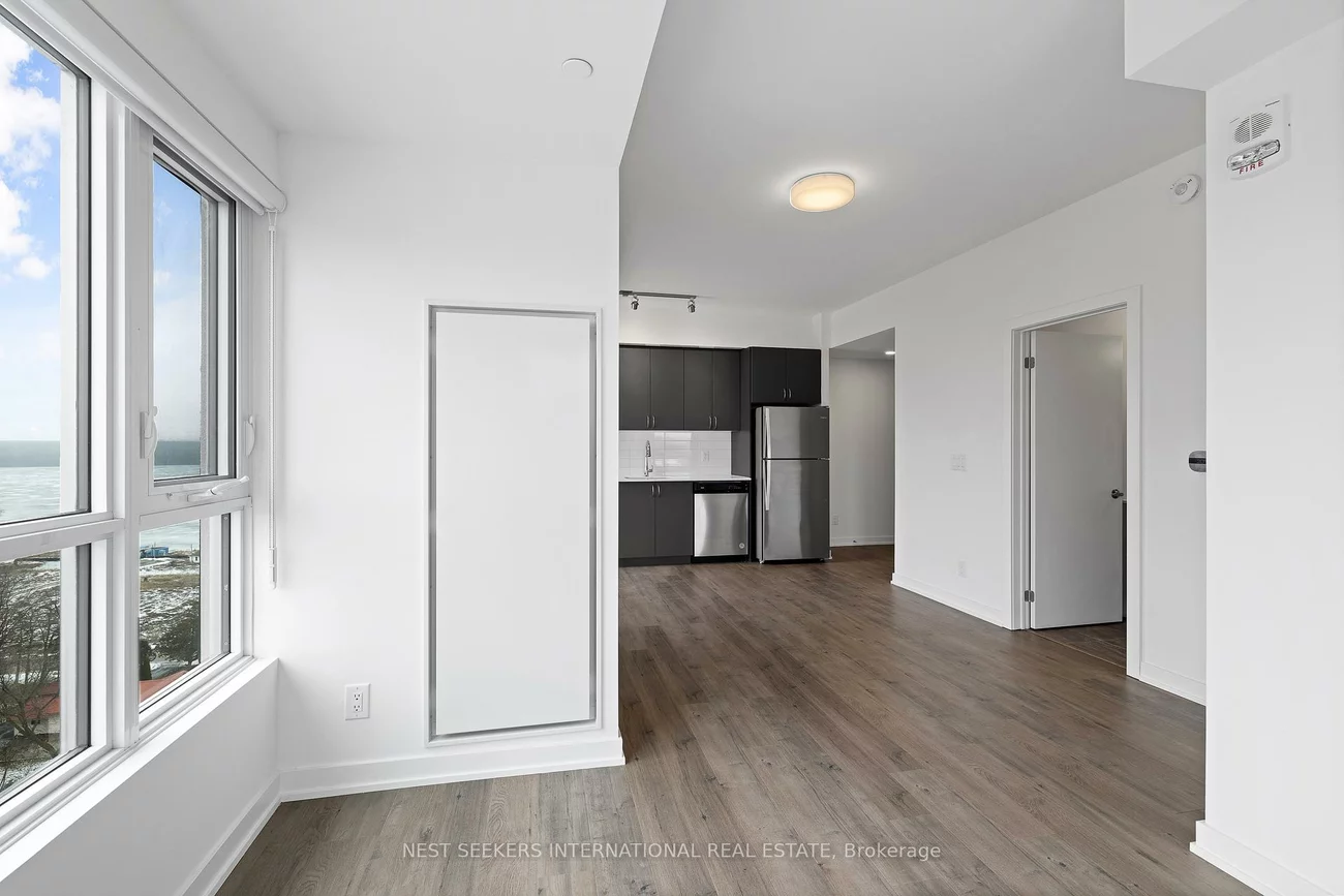 56, Lakeside, Little Lake, Barrie