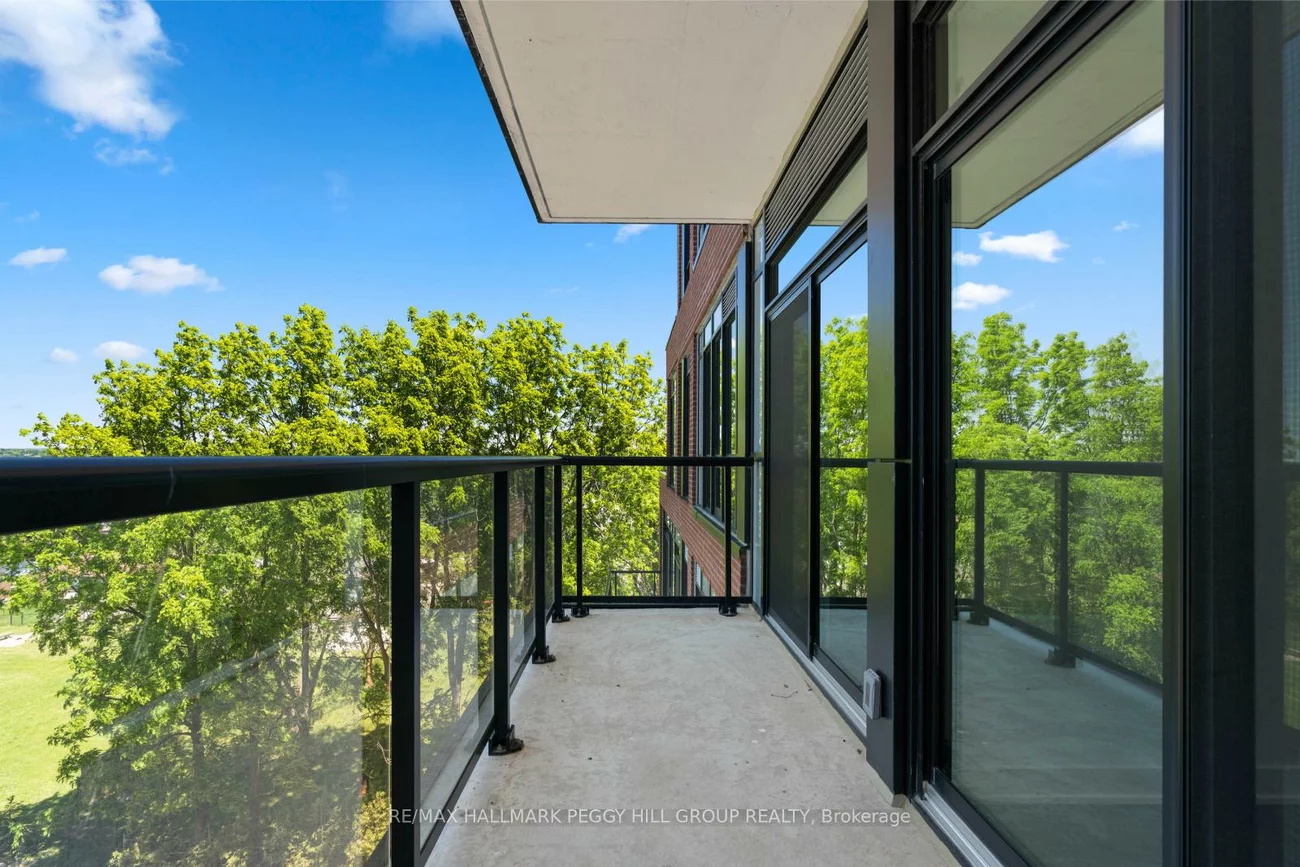 681, Yonge, Painswick South, Barrie