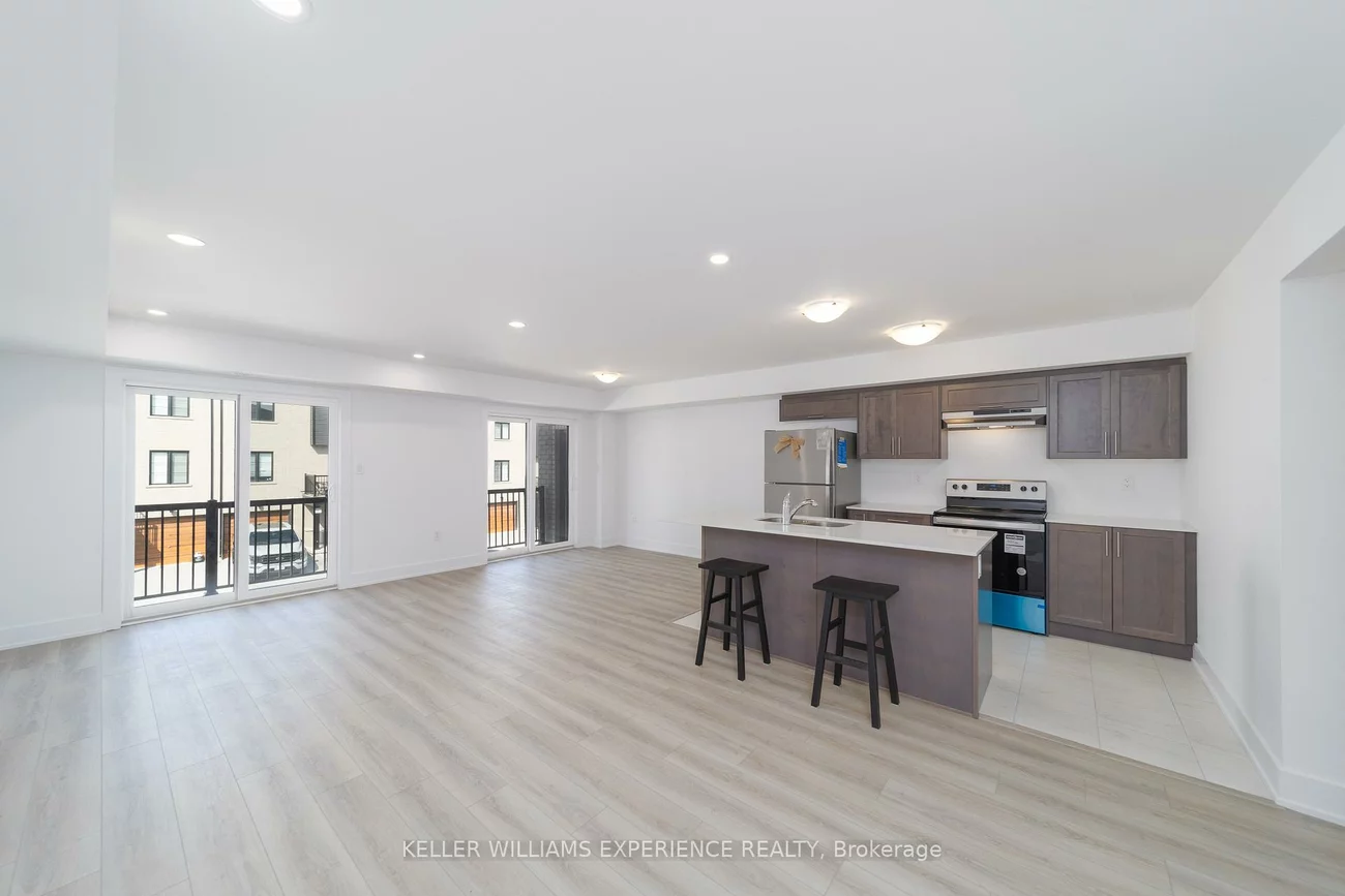 32, Wagon, Innis-Shore, Barrie