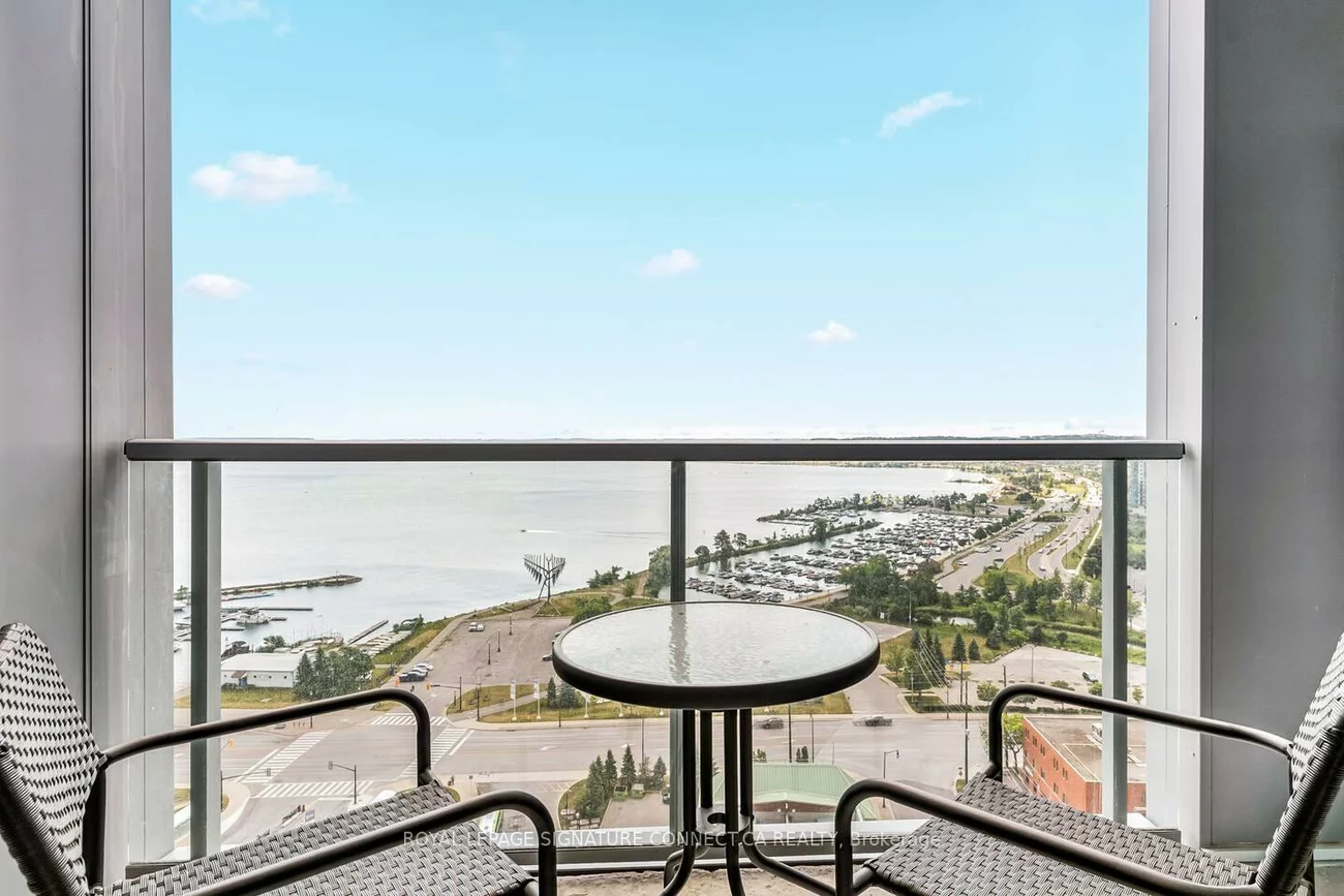 39, Mary, City Centre, Barrie