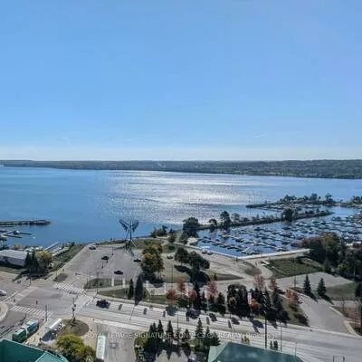 39, Mary, City Centre, Barrie