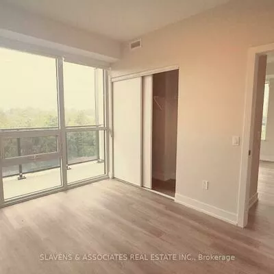 41, Johnson, North Shore, Barrie