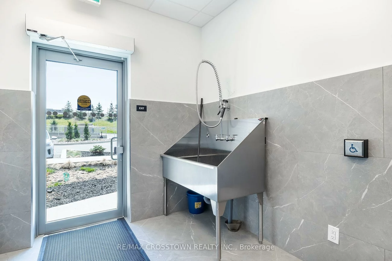 56, Lakeside, Little Lake, Barrie