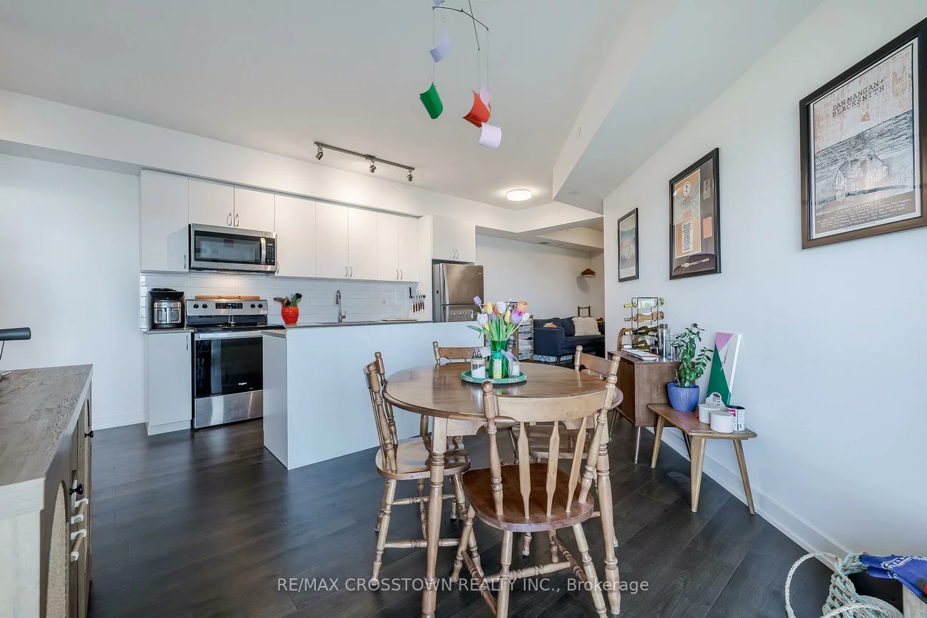 56, Lakeside, Little Lake, Barrie