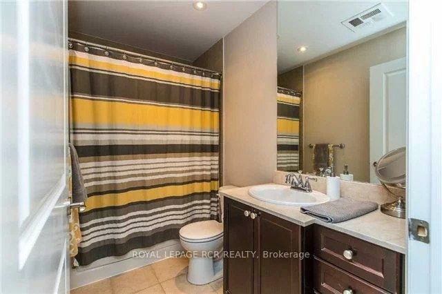 37, Ellen, City Centre, Barrie