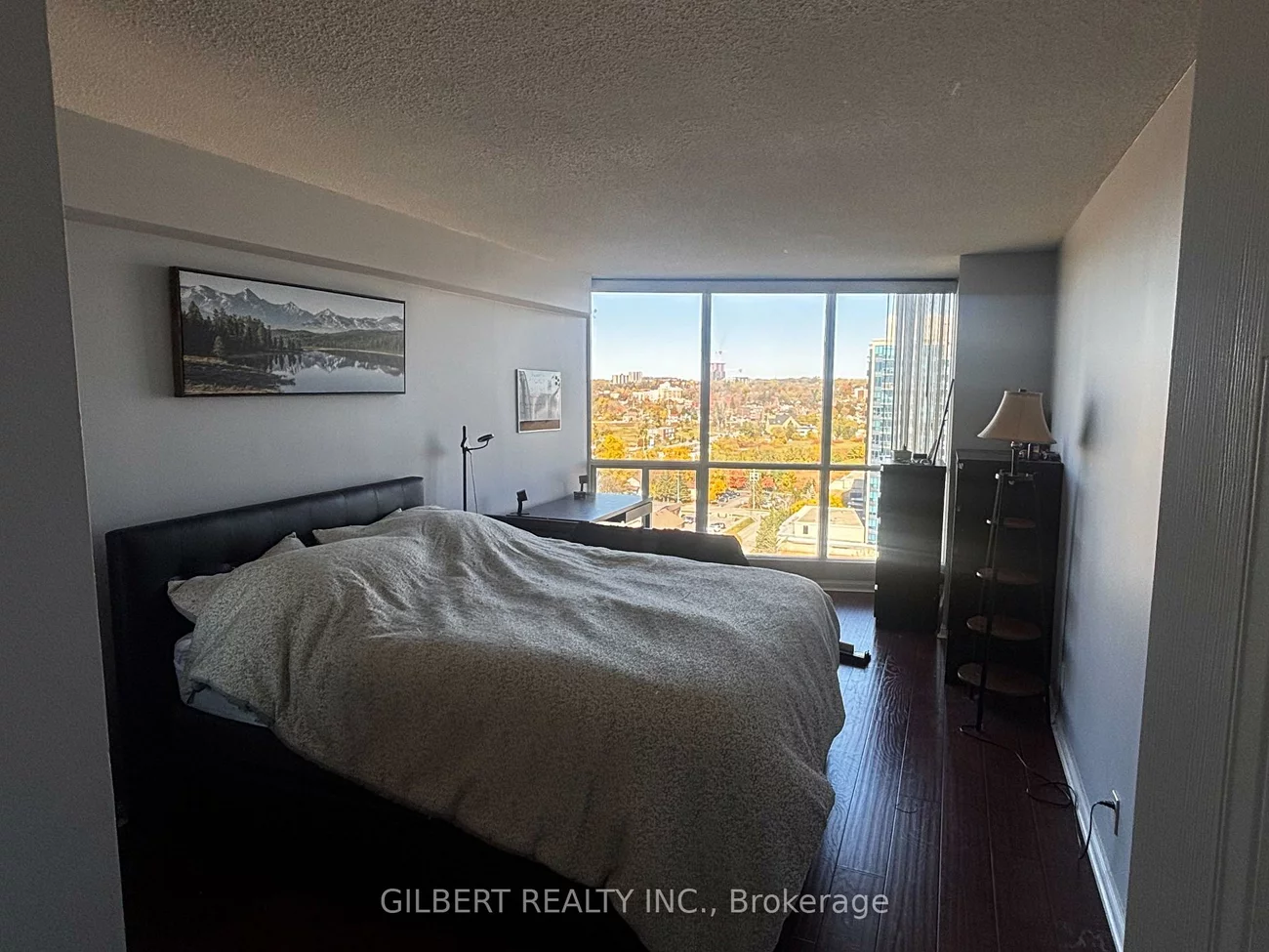 65, Ellen, City Centre, Barrie