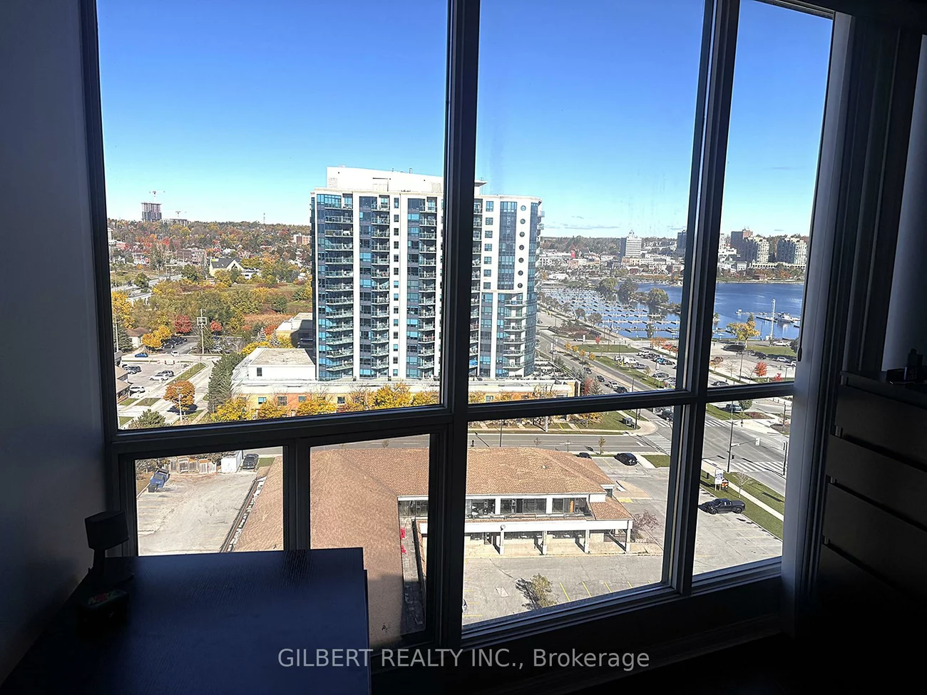 65, Ellen, City Centre, Barrie