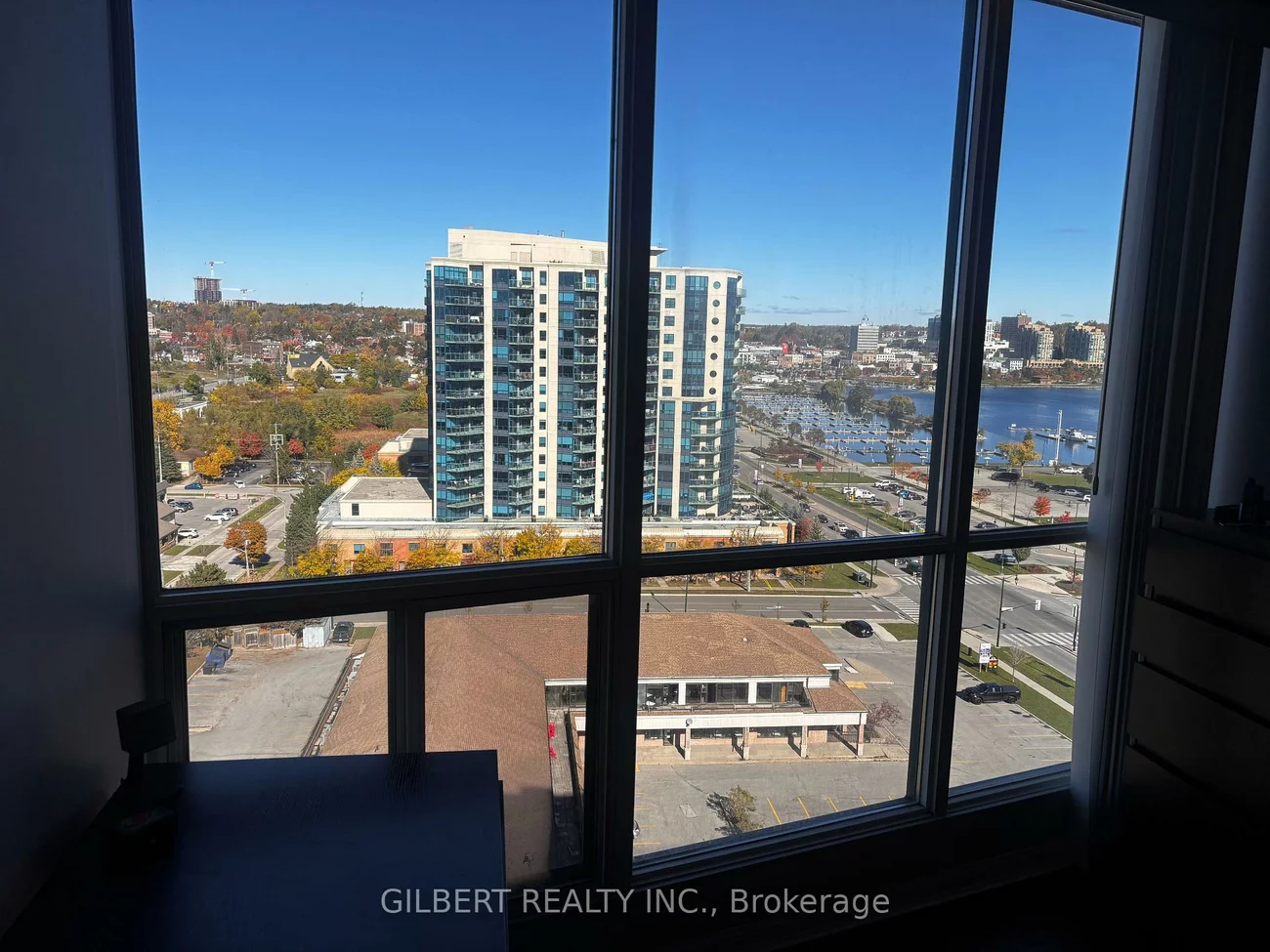 65, Ellen, City Centre, Barrie