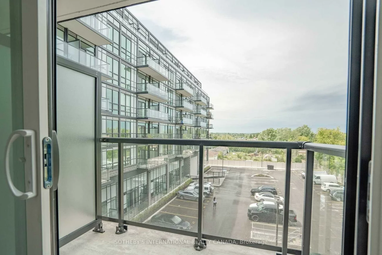 681, Yonge, Painswick South, Barrie