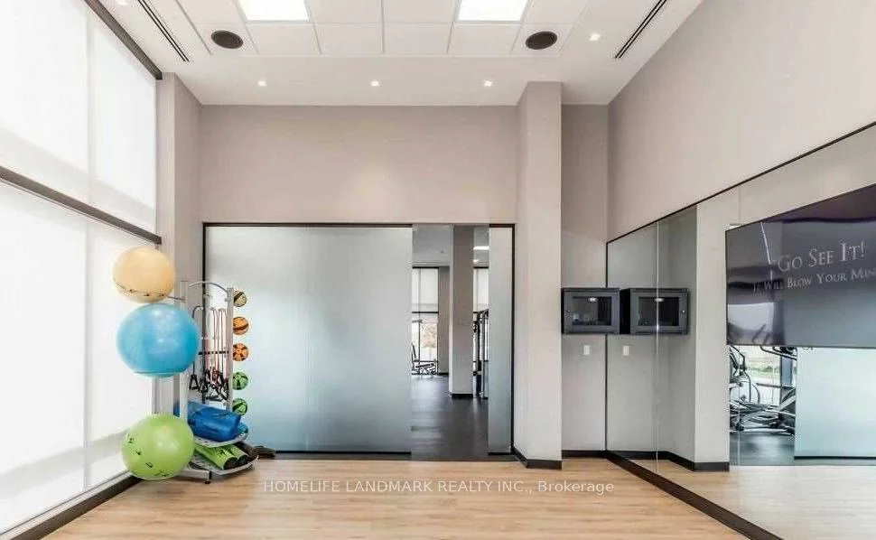 681, YONGE, Painswick South, Barrie