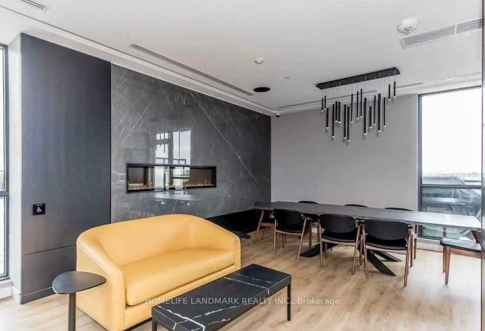 681, YONGE, Painswick South, Barrie