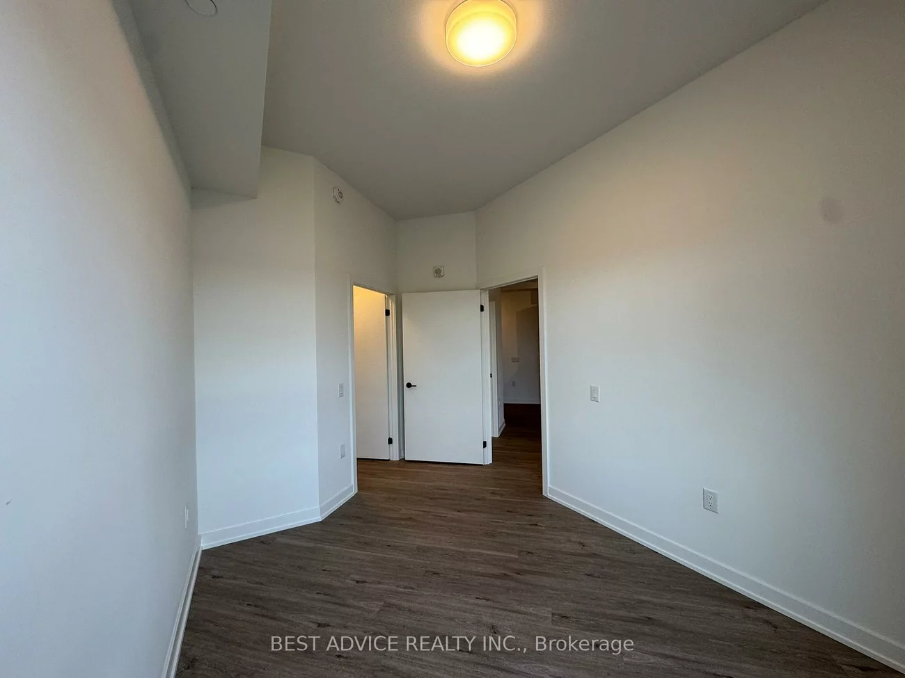 56, Lakeside, Little Lake, Barrie