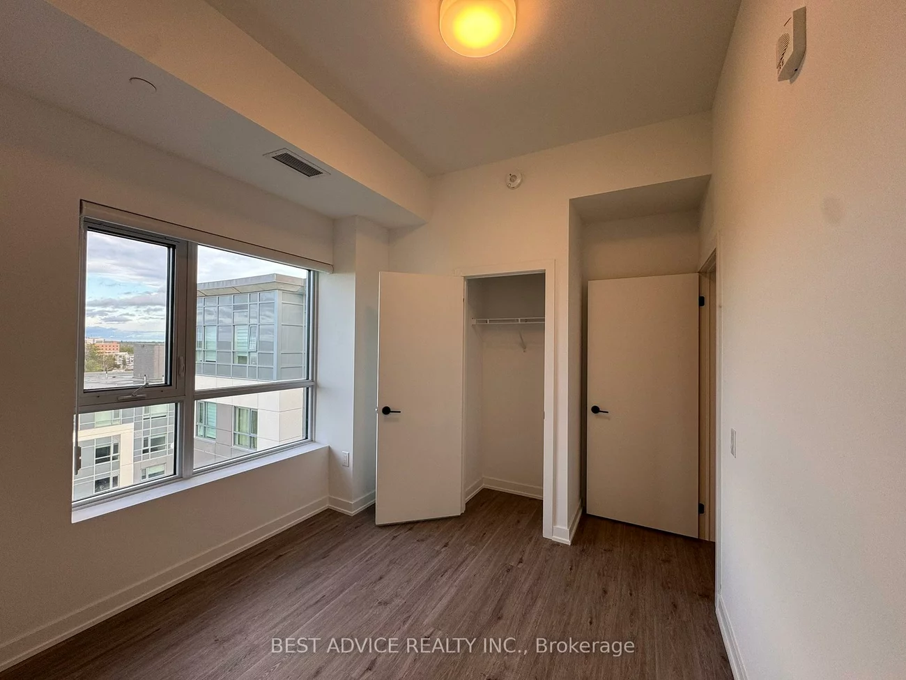 56, Lakeside, Little Lake, Barrie