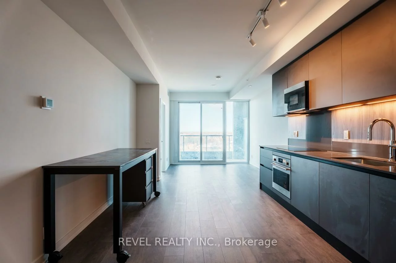 39, Mary, City Centre, Barrie