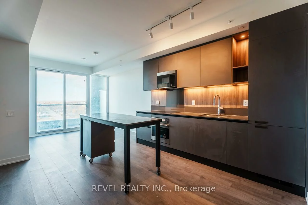 39, Mary, City Centre, Barrie