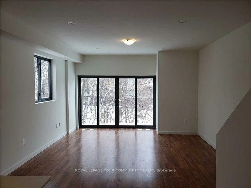 369, Essa, Ardagh, Barrie