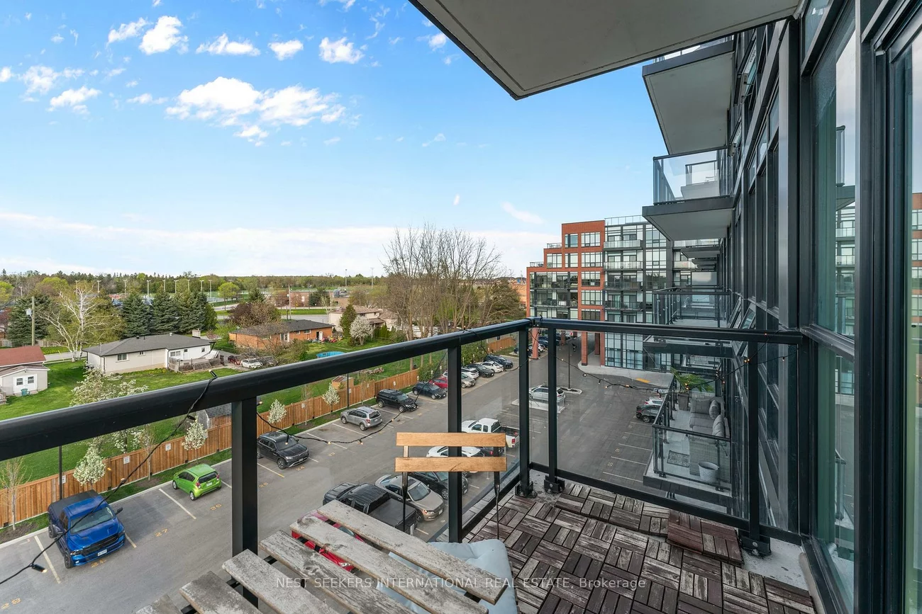 681, Yonge, Painswick South, Barrie