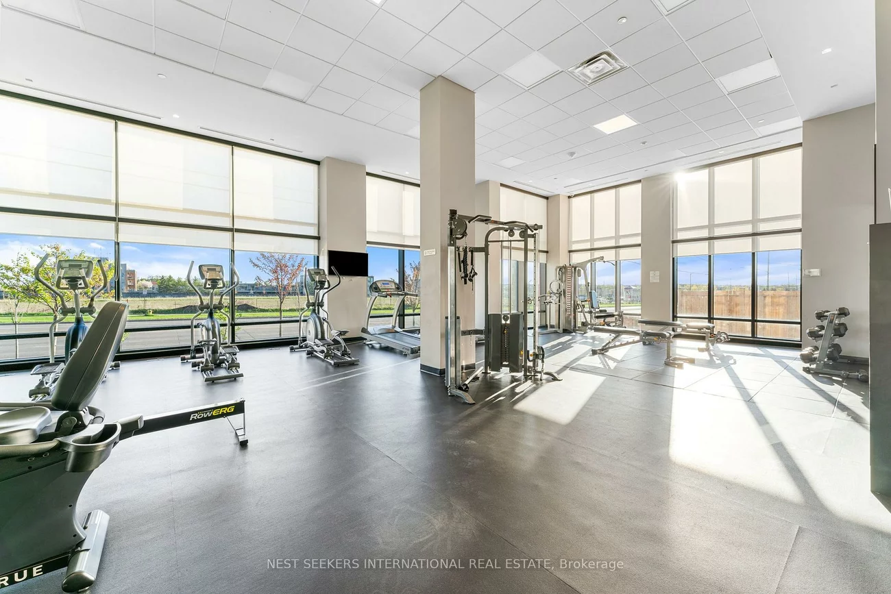 681, Yonge, Painswick South, Barrie