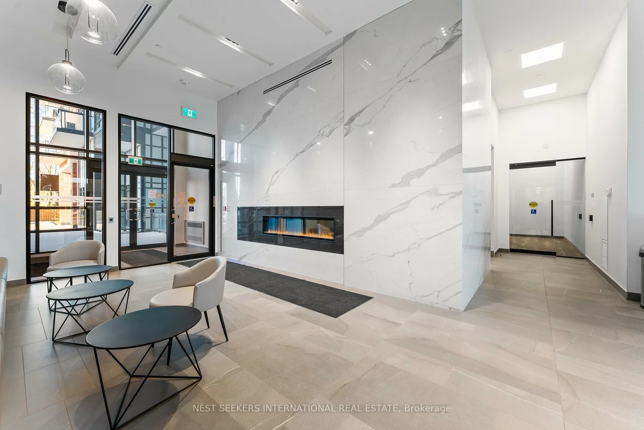 681, Yonge, Painswick South, Barrie