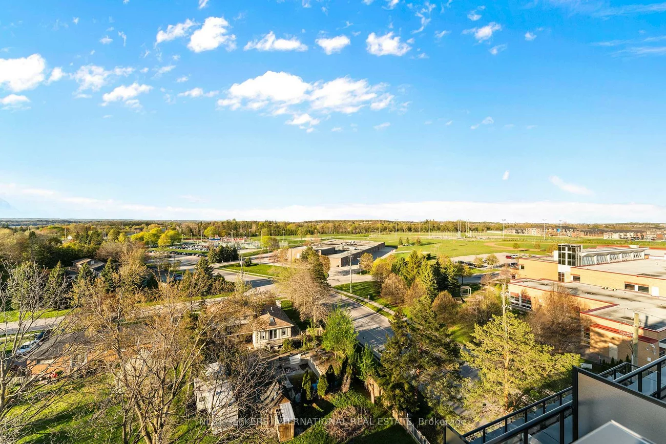 681, Yonge, Painswick South, Barrie