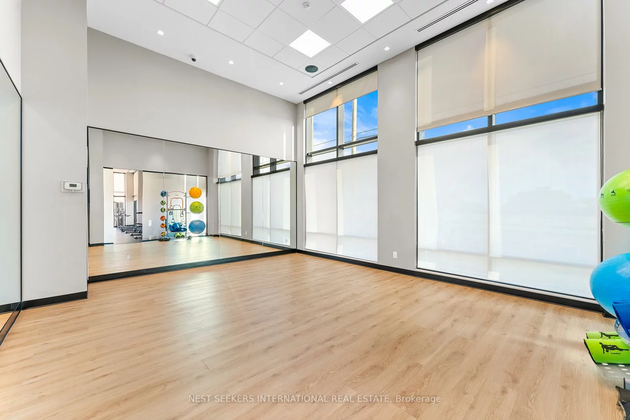 681, Yonge, Painswick South, Barrie