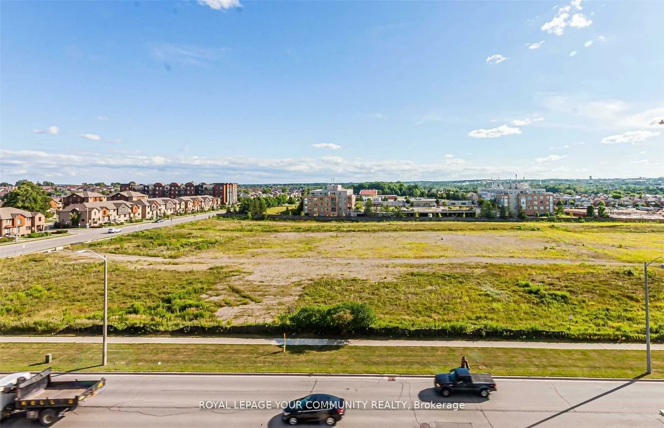 681, Yonge, Painswick South, Barrie