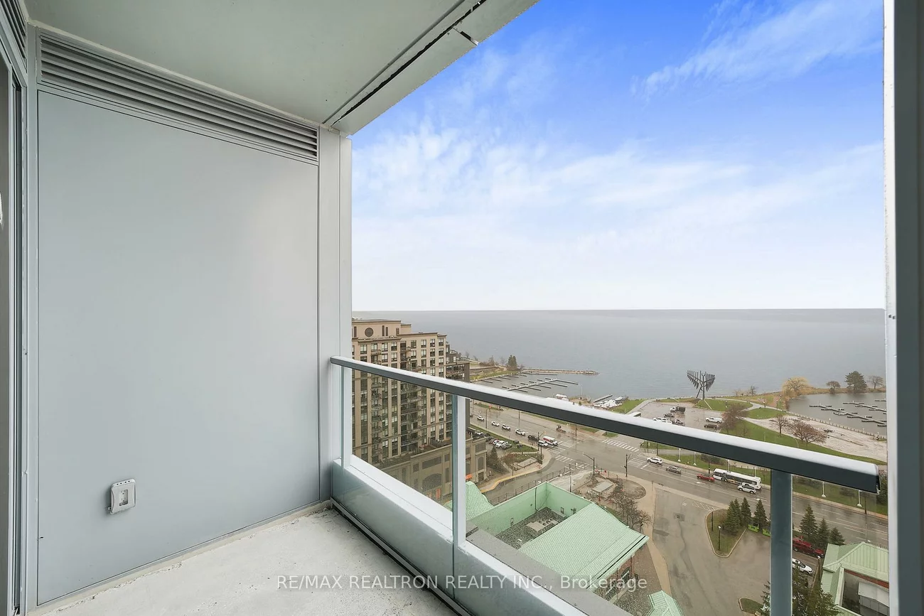 39, Mary, City Centre, Barrie