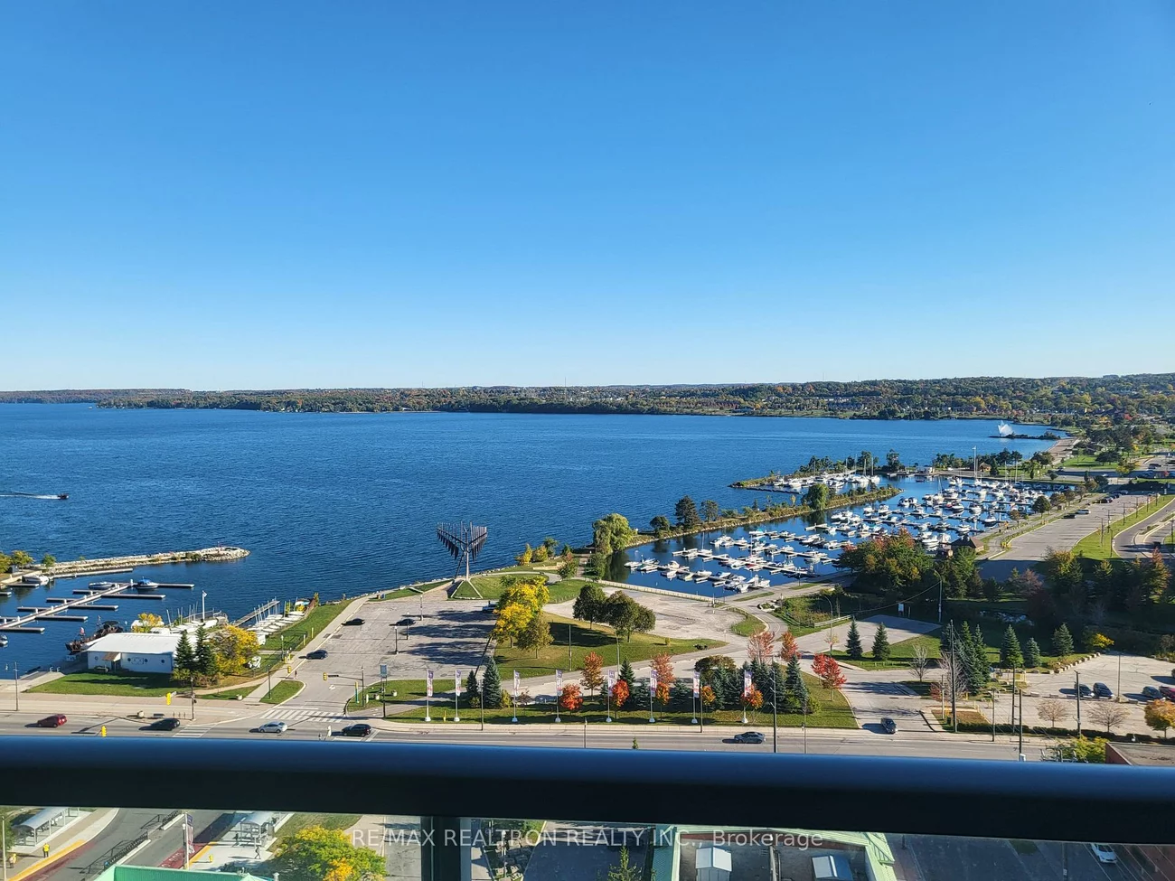 39, Mary, City Centre, Barrie