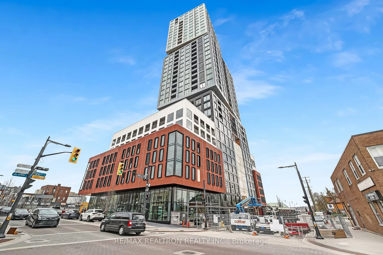 39, Mary, City Centre, Barrie