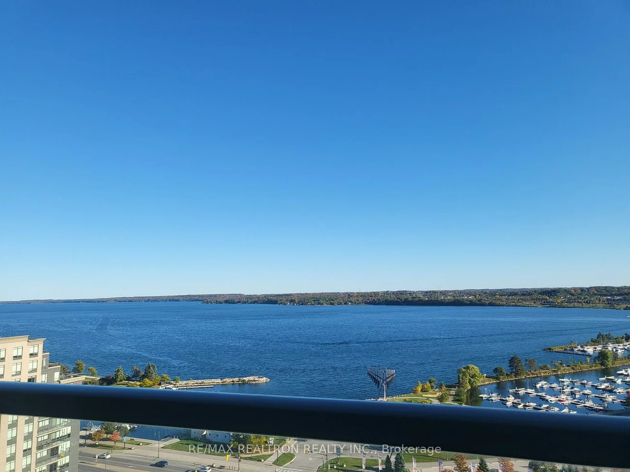 39, Mary, City Centre, Barrie