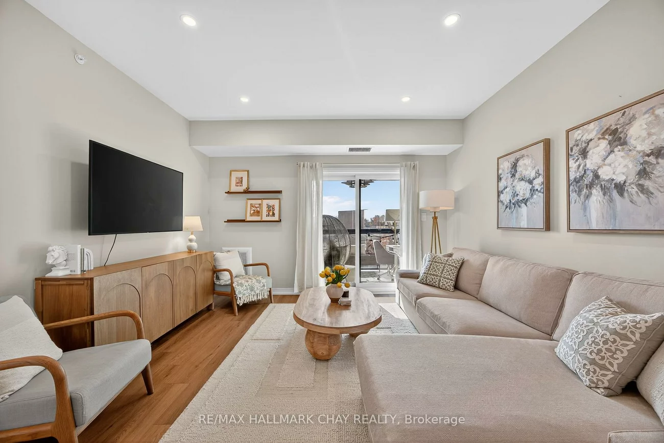 15, Kneeshaw, Innis-Shore, Barrie