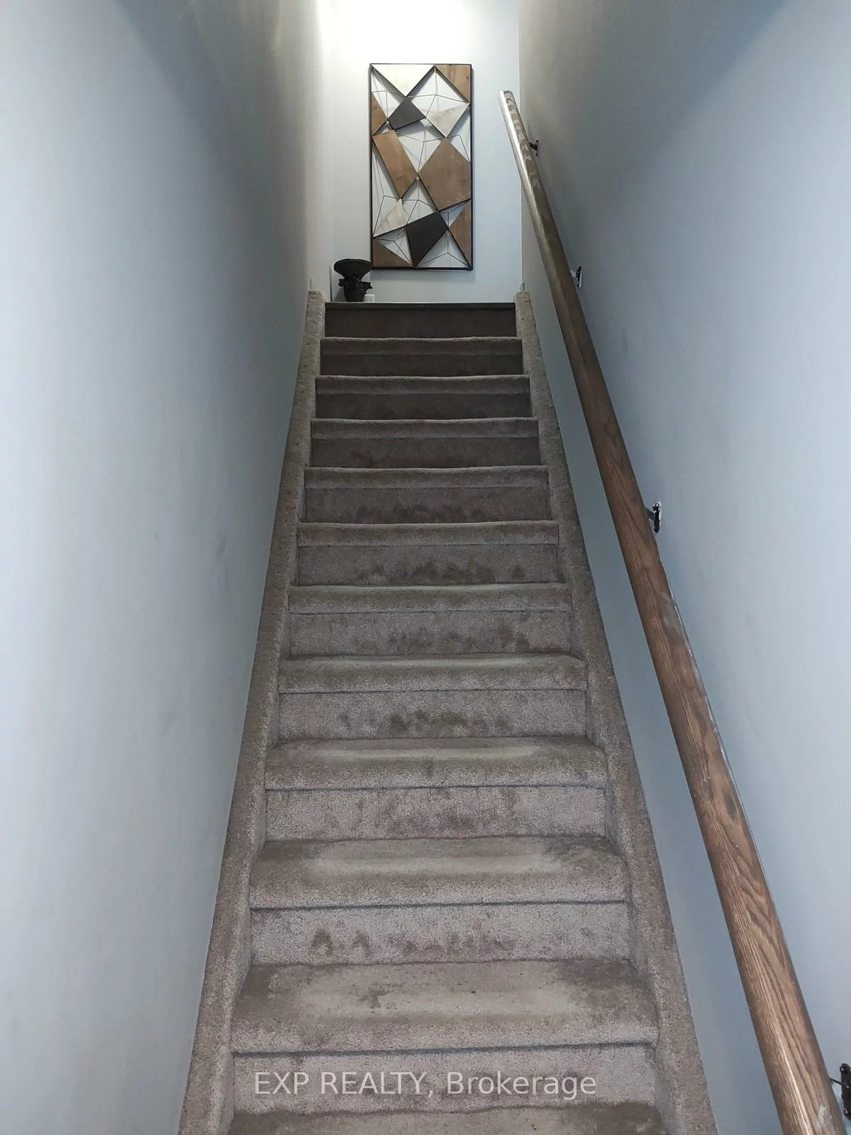 33, Madelaine, Painswick South, Barrie