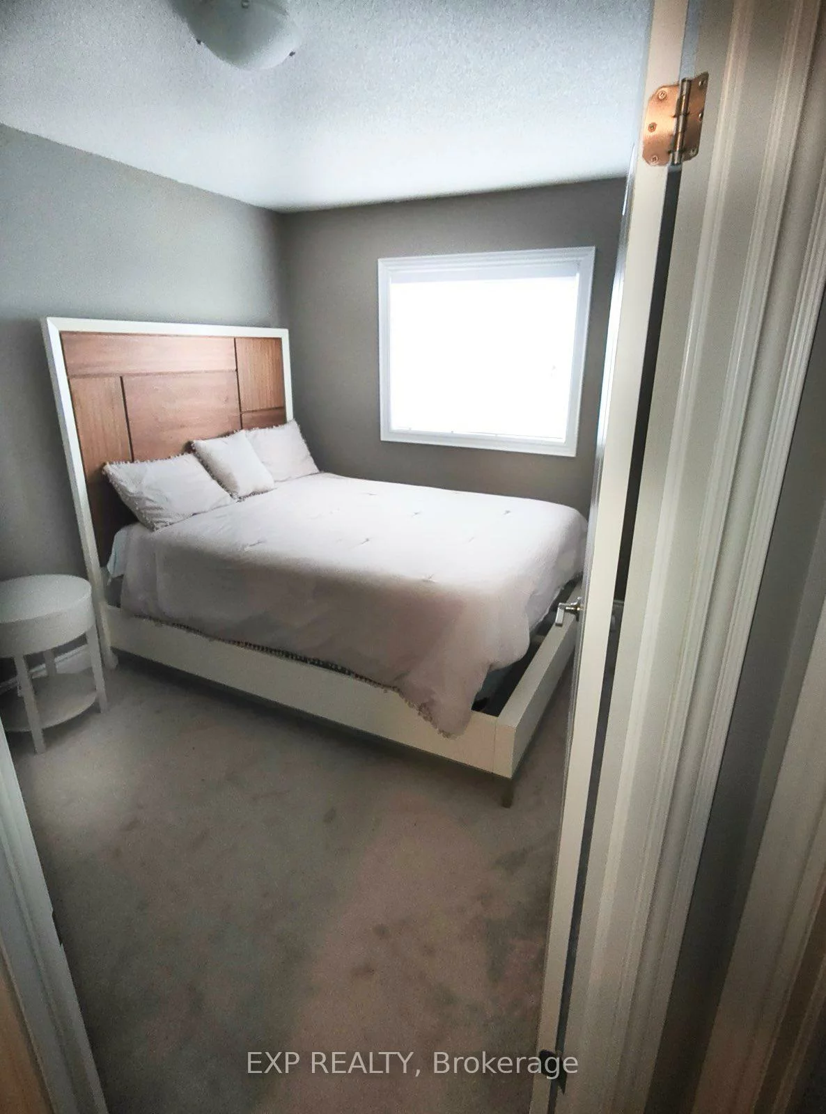 33, Madelaine, Painswick South, Barrie