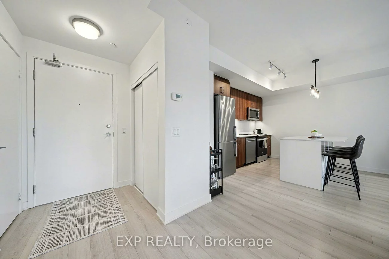 681, Yonge, Painswick South, Barrie