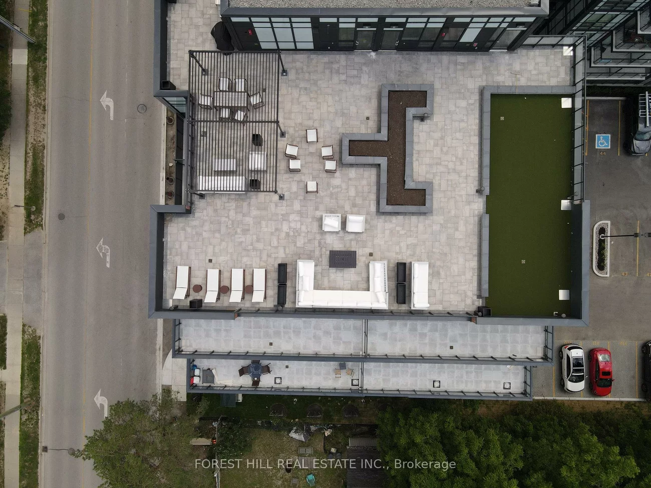 681, Yonge, Painswick South, Barrie