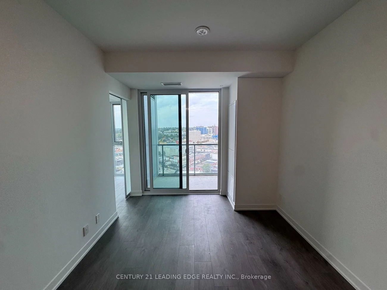 39, Mary, City Centre, Barrie