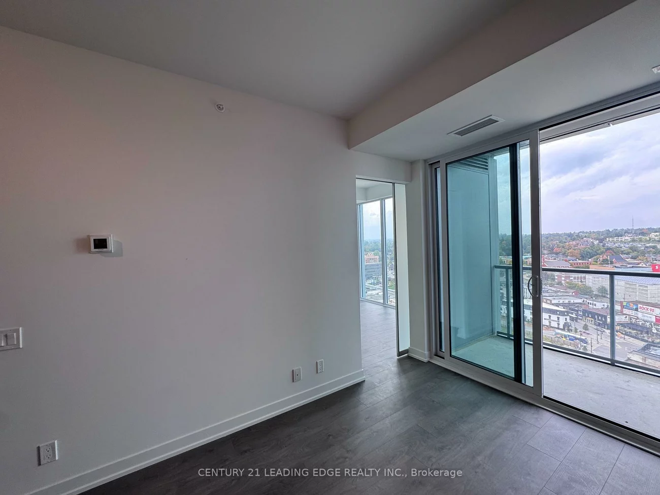 39, Mary, City Centre, Barrie