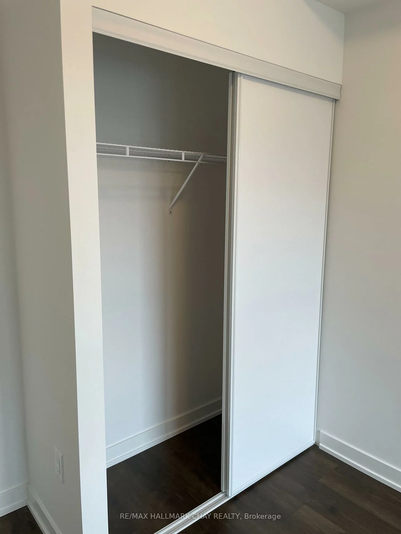 56, Lakeside, Little Lake, Barrie