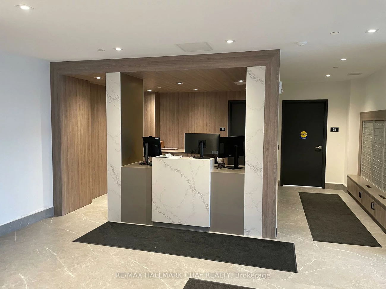 56, Lakeside, Little Lake, Barrie