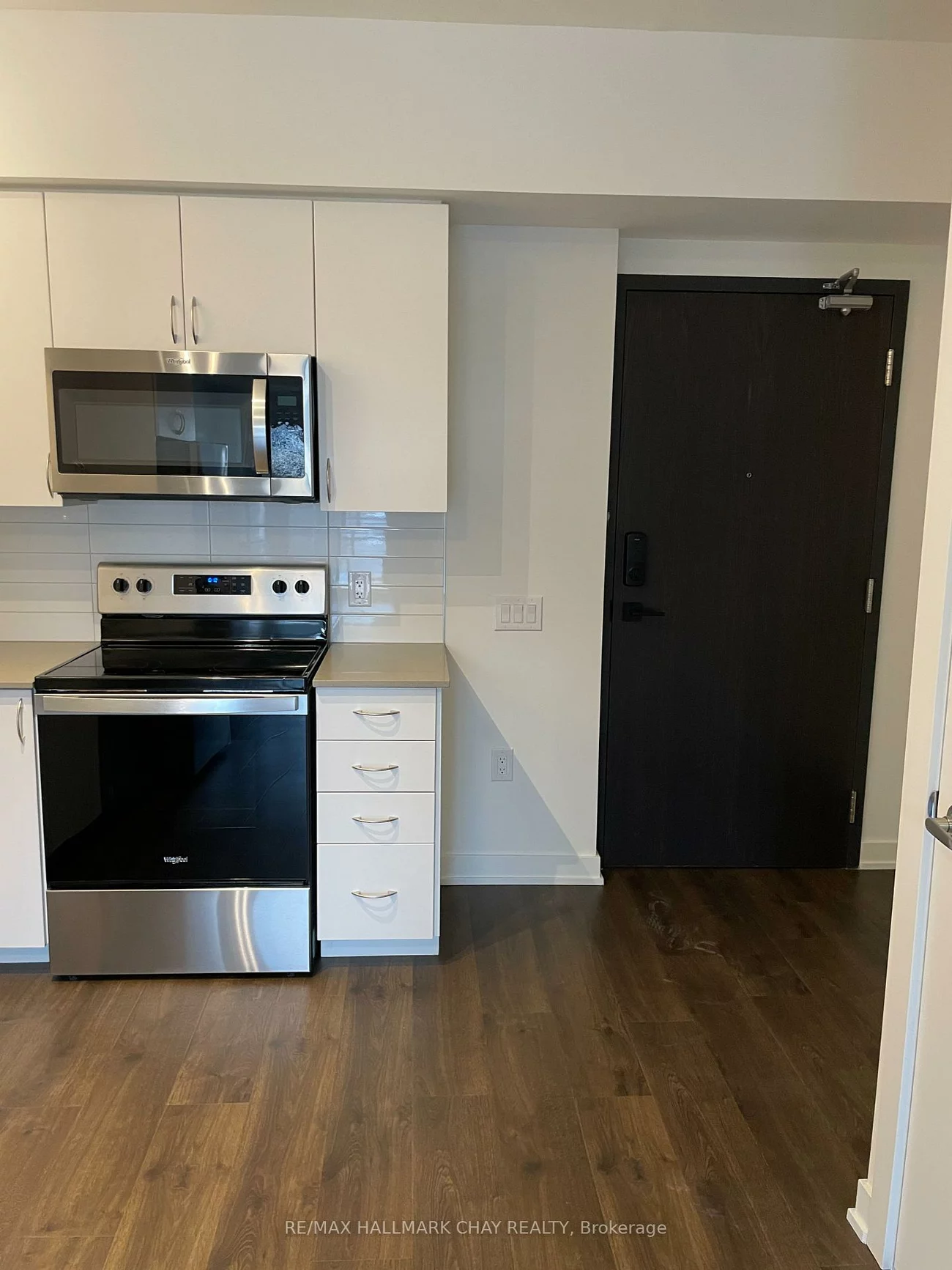 56, Lakeside, Little Lake, Barrie