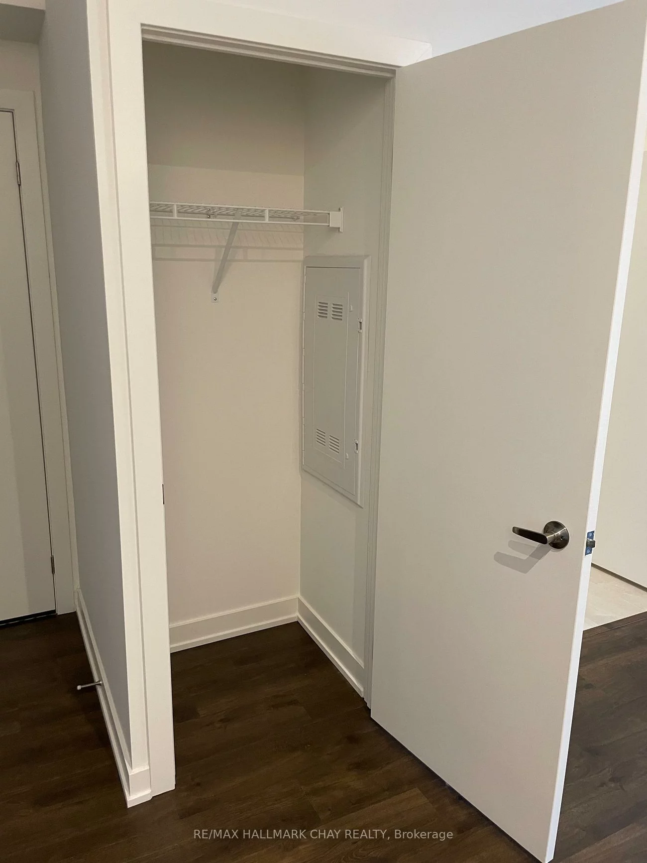 56, Lakeside, Little Lake, Barrie